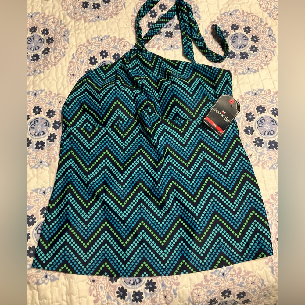 ST JOHNS BAY Tankini Top Womens 8 Turquoise Zig Zag Halter Strap  Padded W/Cups